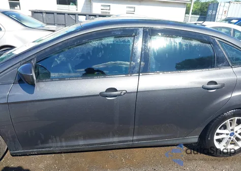 2018 Ford Focus Se from USA, damaged, VIN 1FADP3F2XJL255123